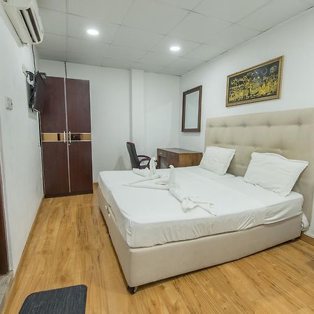 Metro City Hotel Kolombo Dış mekan fotoğraf