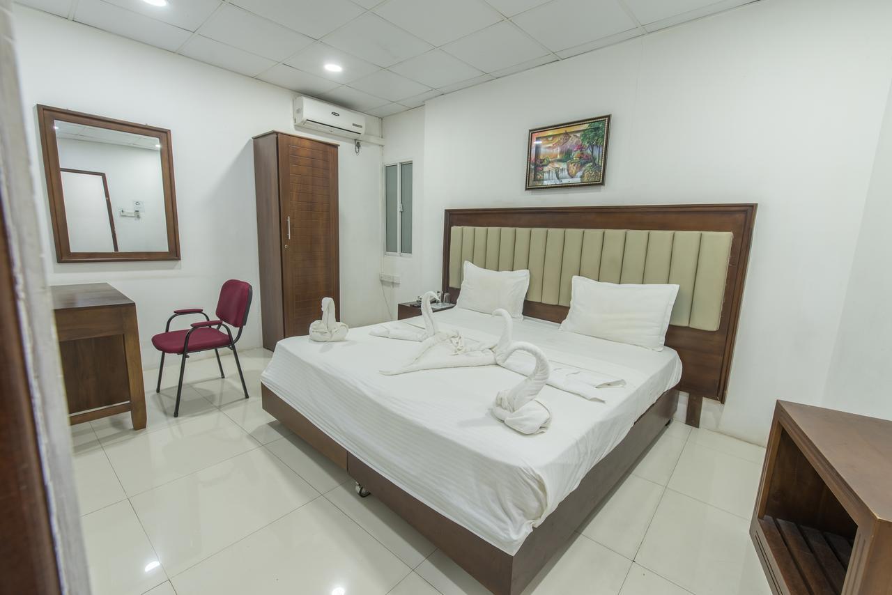 Metro City Hotel Kolombo Dış mekan fotoğraf