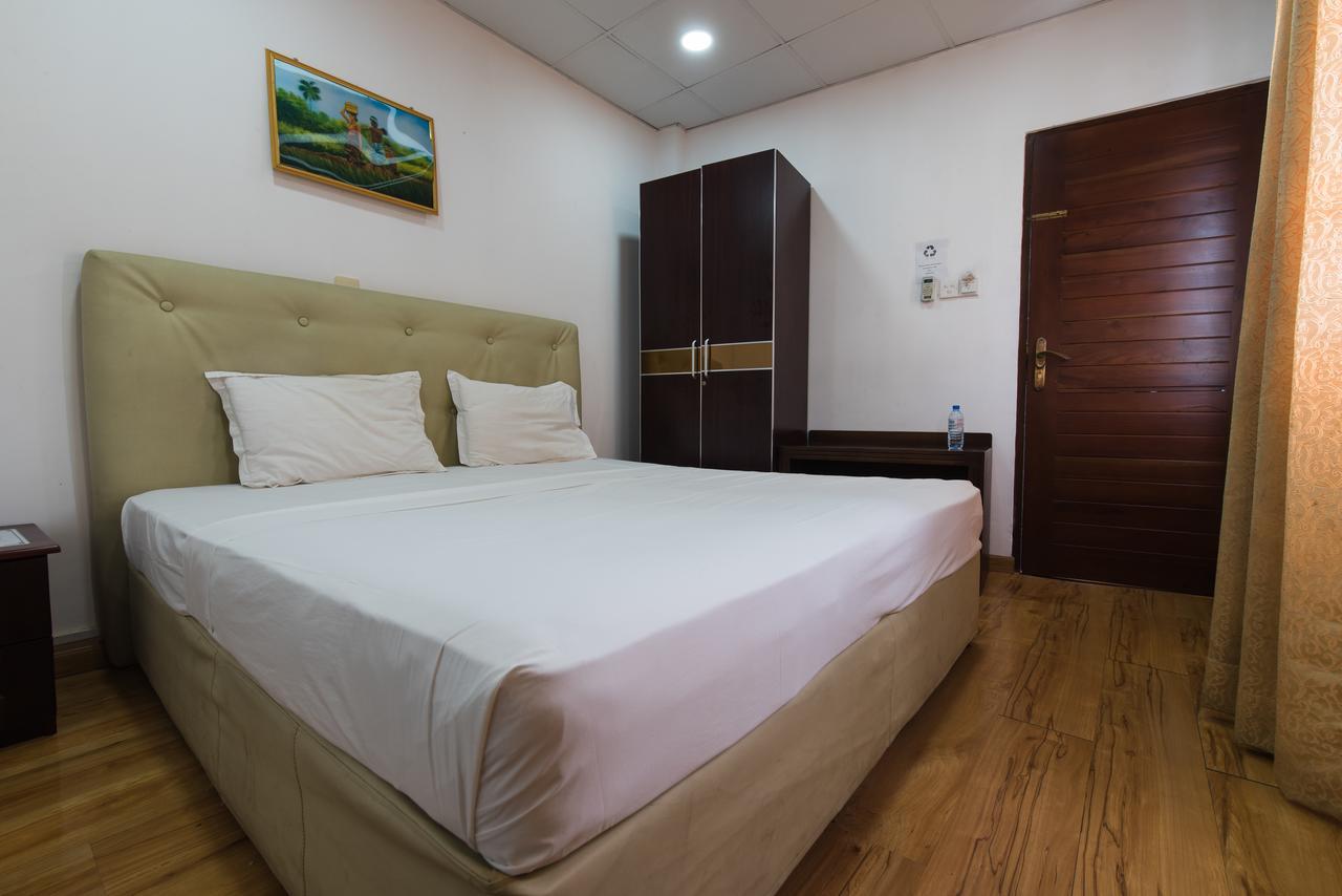 Metro City Hotel Kolombo Dış mekan fotoğraf