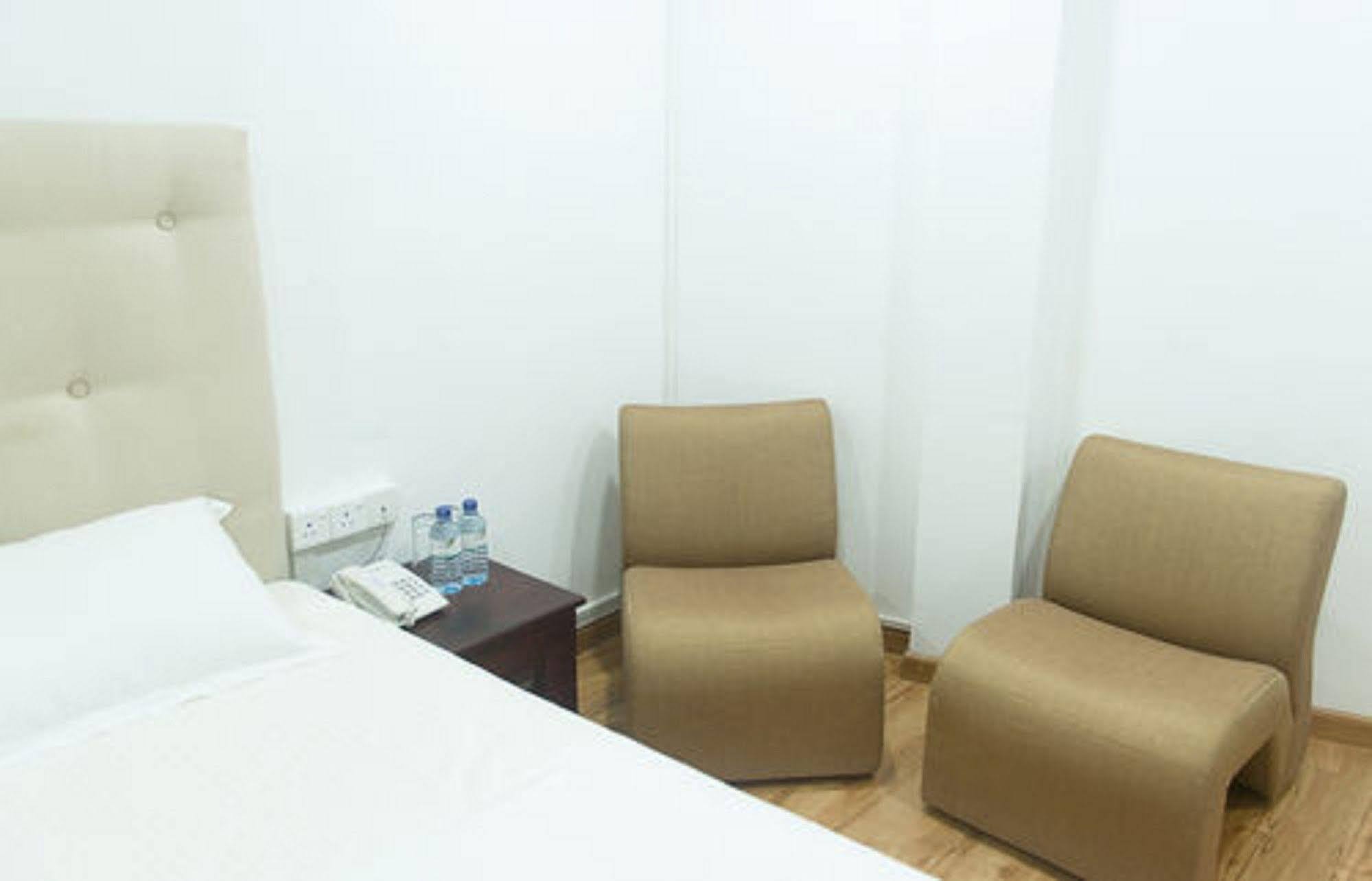 Metro City Hotel Kolombo Dış mekan fotoğraf