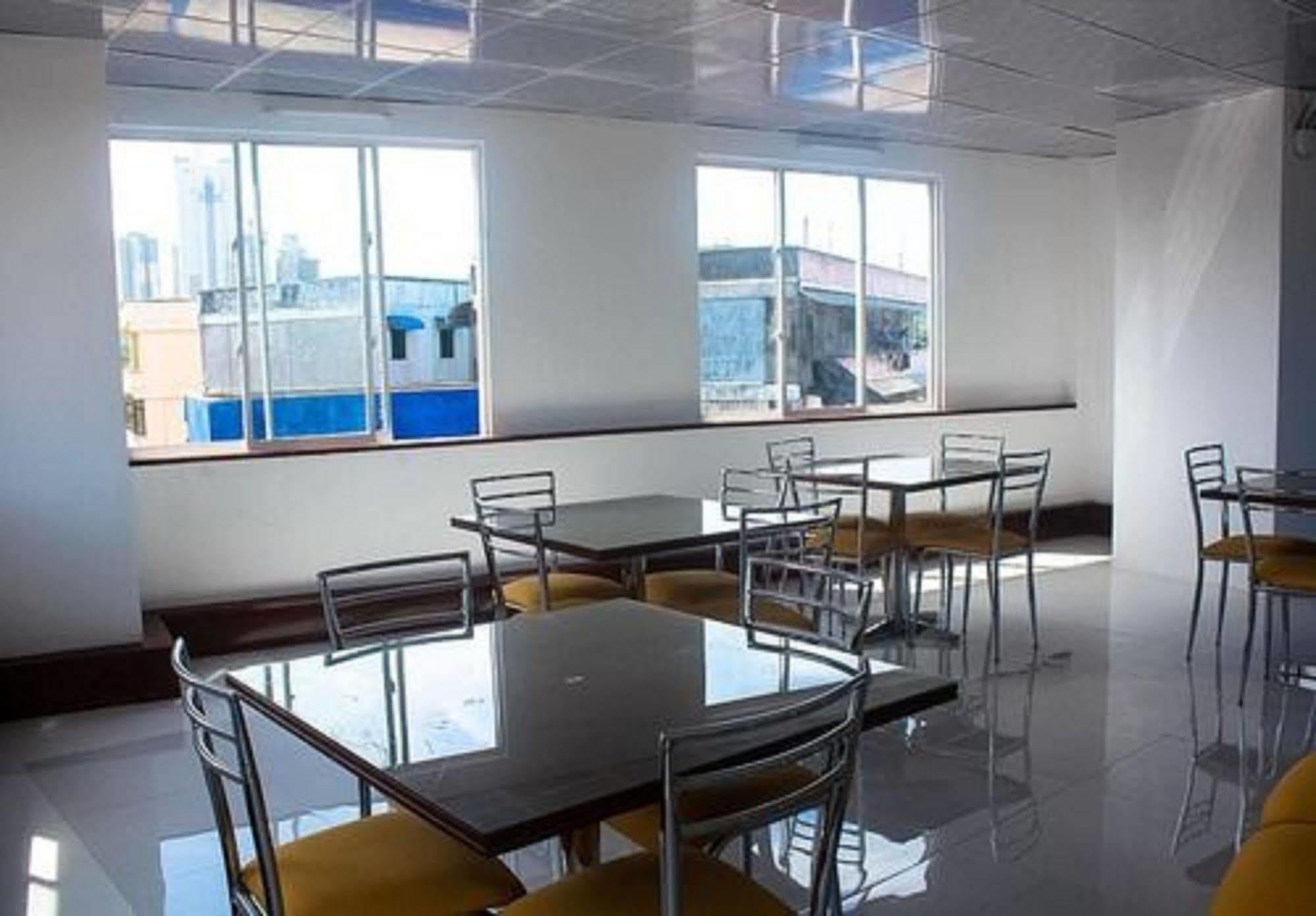 Metro City Hotel Kolombo Dış mekan fotoğraf