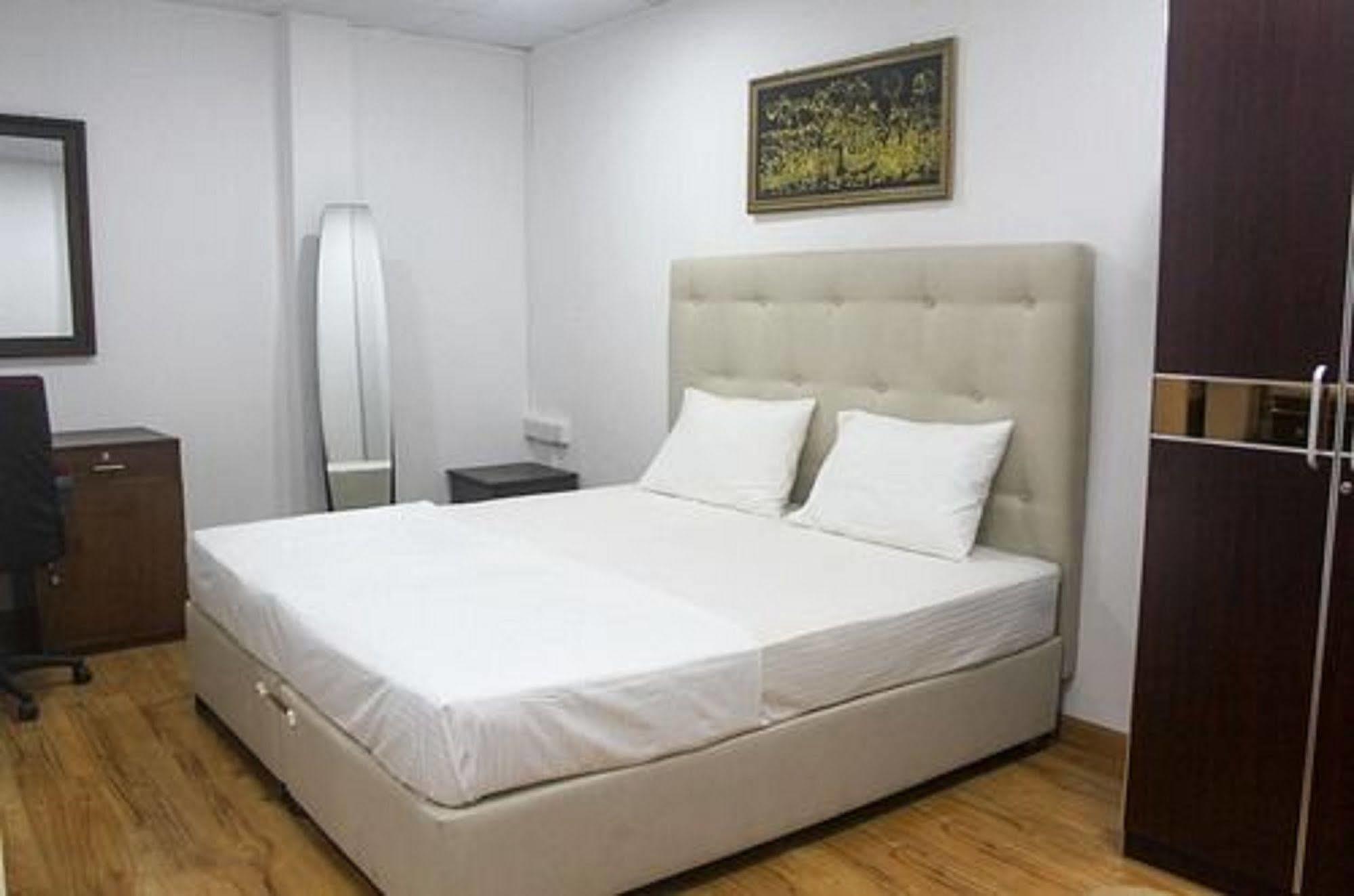 Metro City Hotel Kolombo Dış mekan fotoğraf